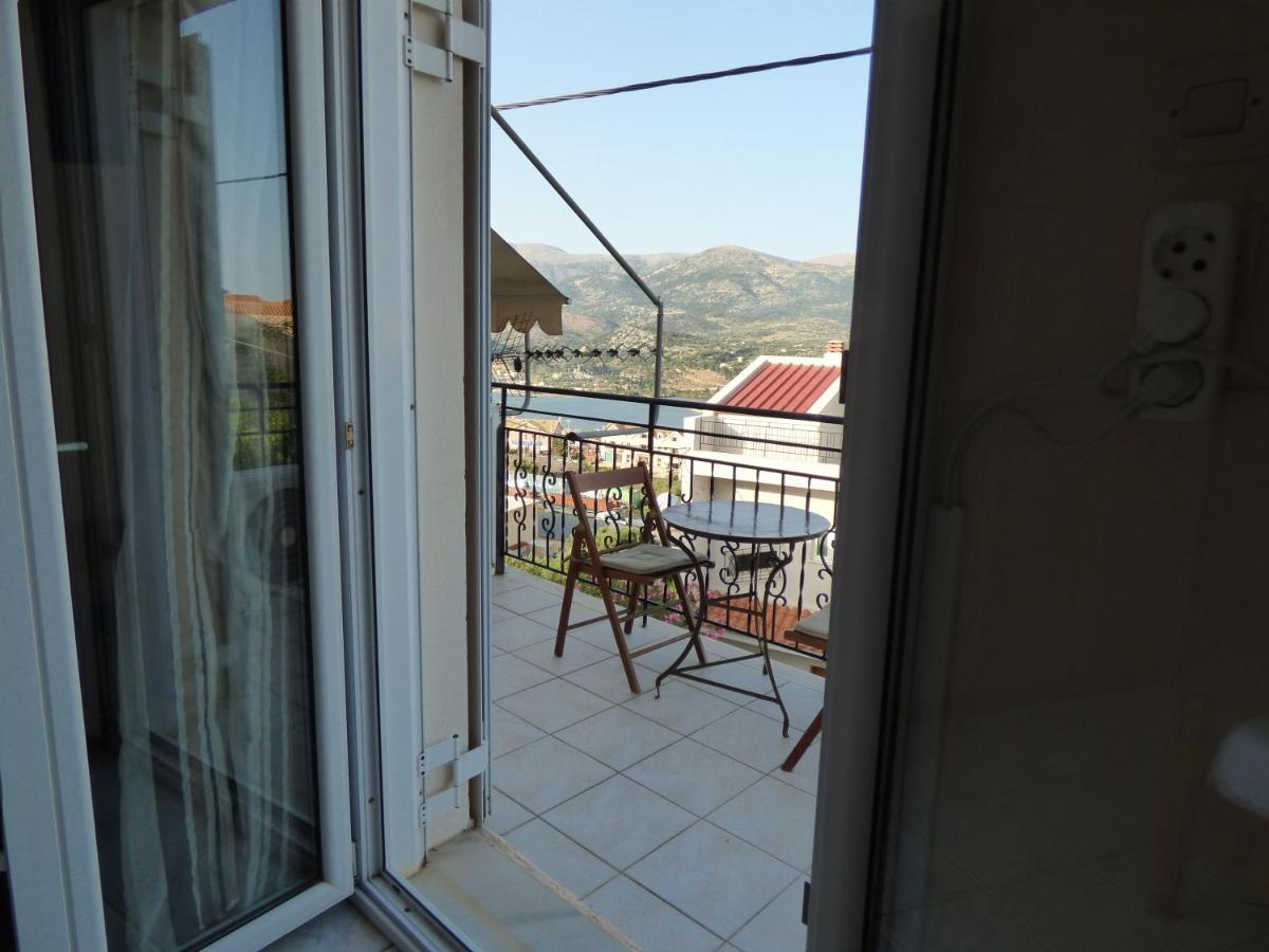 Anna Apartments Argostoli  Exteriör bild